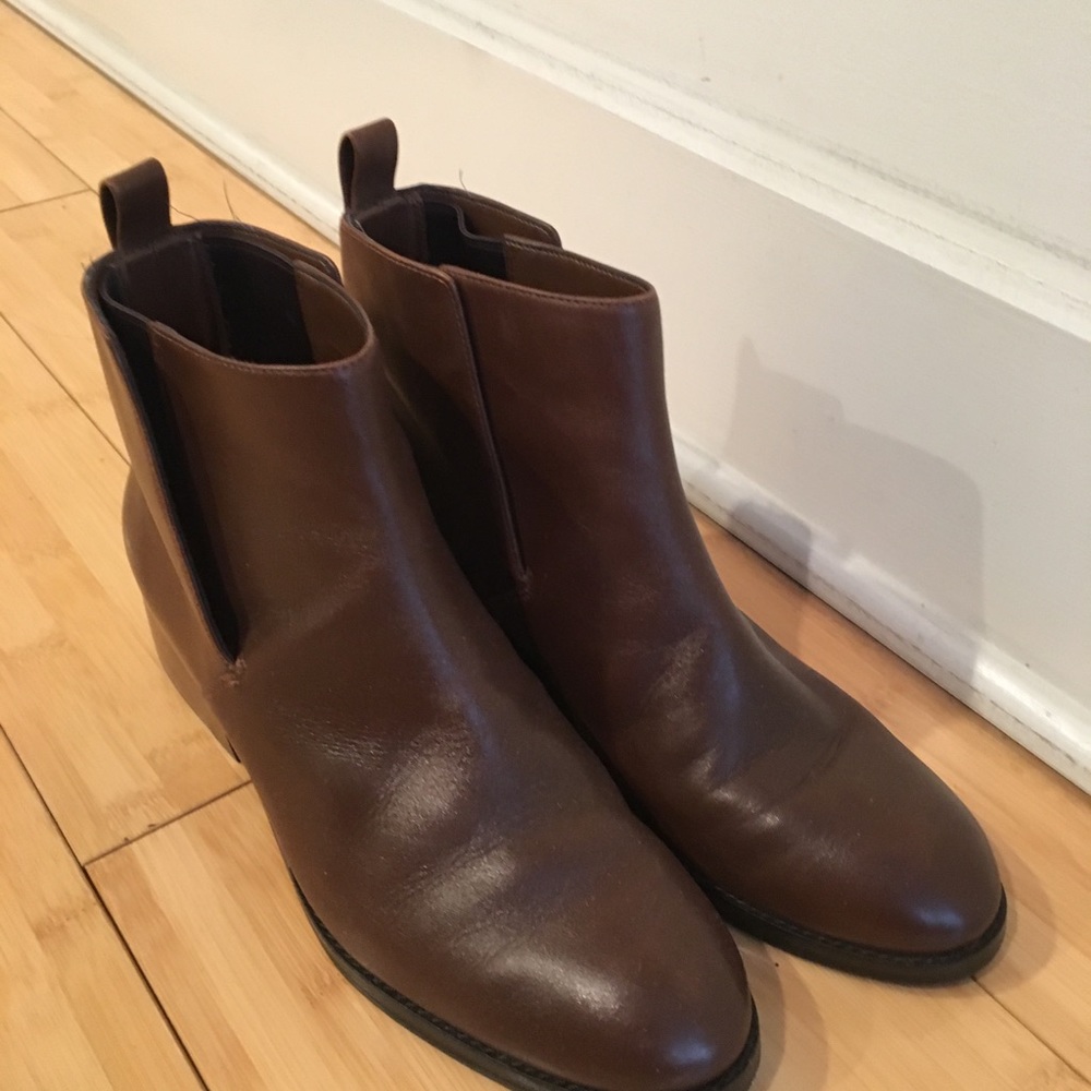 Cole Haan Grand Chestnut Brown Leather Boots EUC - Picture 3 of 8